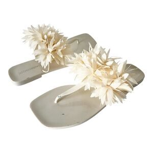 Jeffrey Campbell Pollinate T-Strap Feather Flower Cream Sandal Size 8